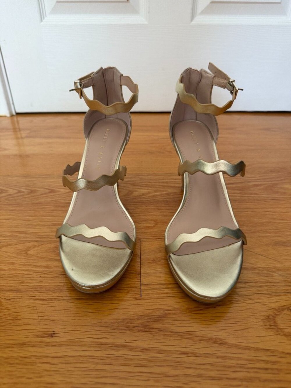Size 8 Gold Kelly & Katie Strappy Pumps